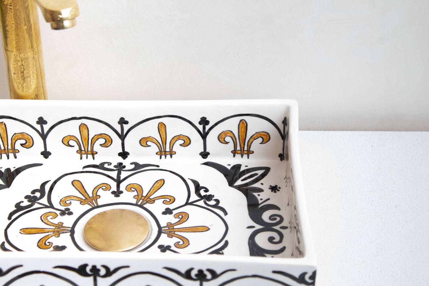 Mini Rectangular - Bronze Scallop