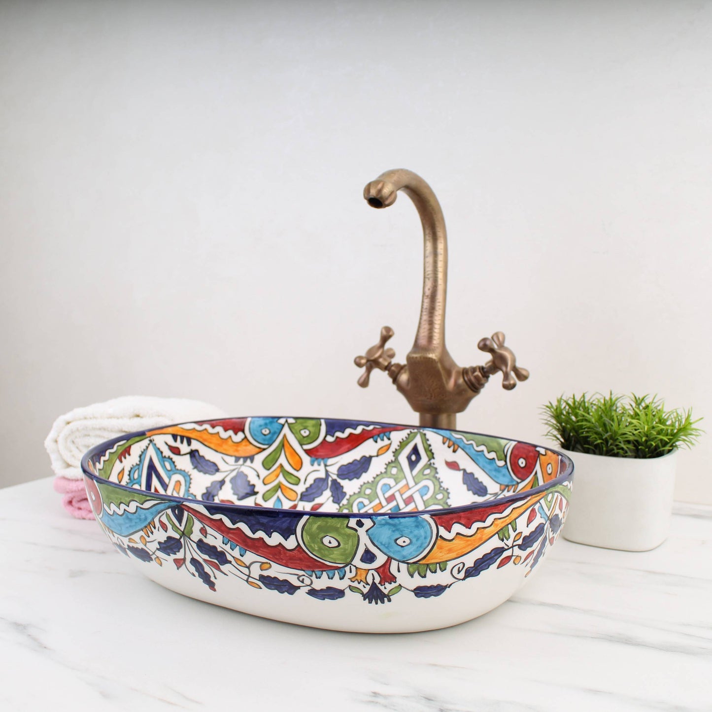 Oval Celtic Knot - Multicolor