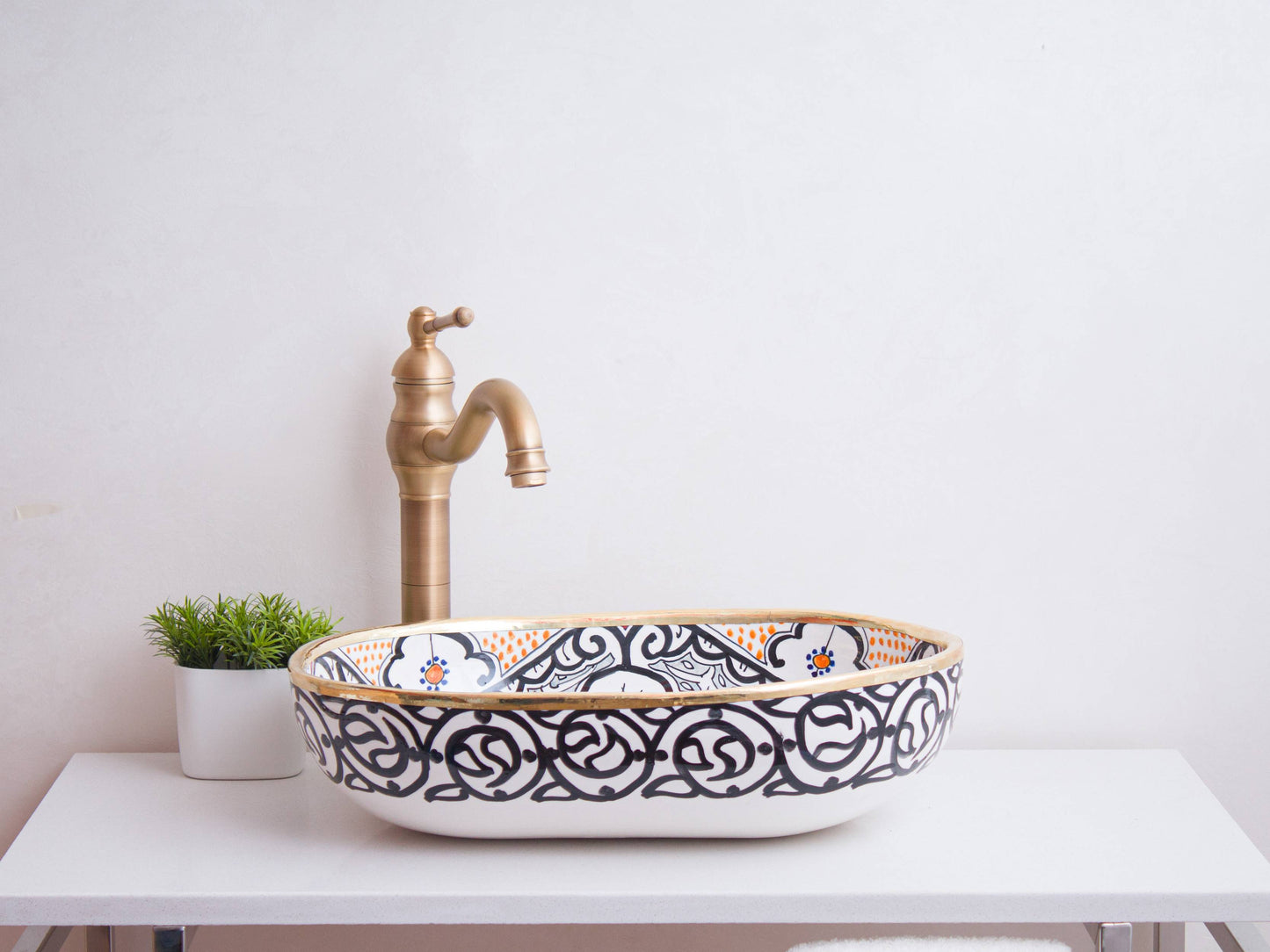 Oval Fes Codex - Charcoal