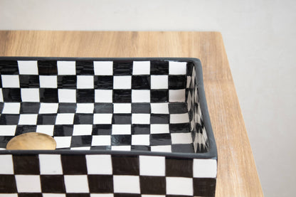 Rectangular Checkmate