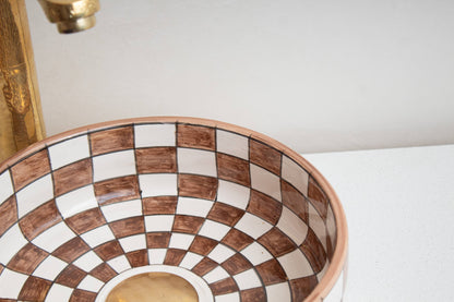 Round Checkered - Terracotta