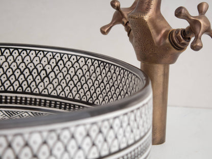 Round Heritage - Black