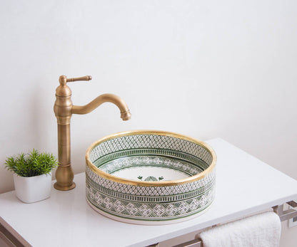 Round Heritage - Green with Brass Rim